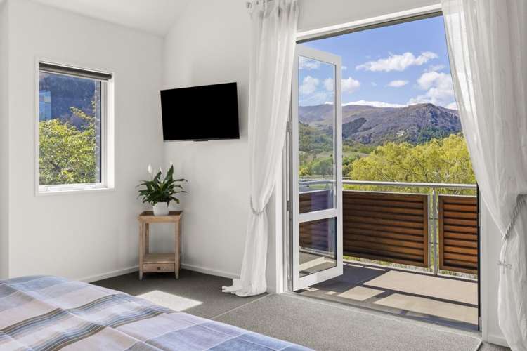 24 Ayrburn Ridge Arrowtown_14