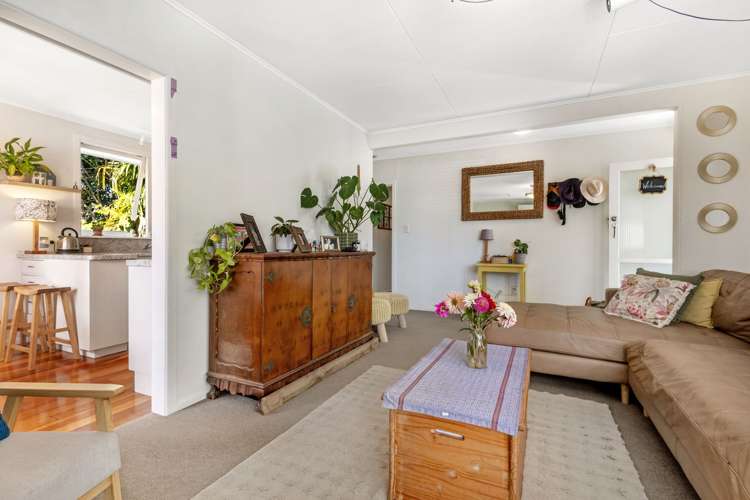 1003 Totara Street Mahora_9