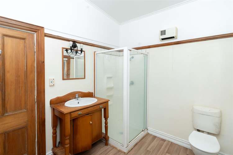 84 Albert Street Hamilton East_18