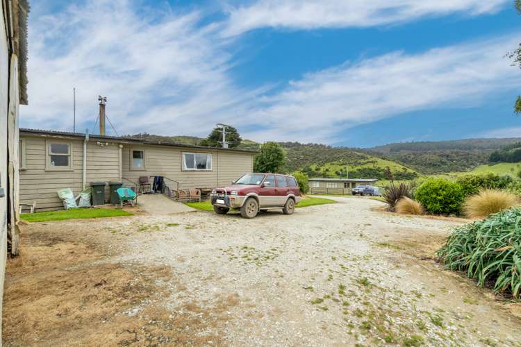 219 Waipati Road Chaslands_19