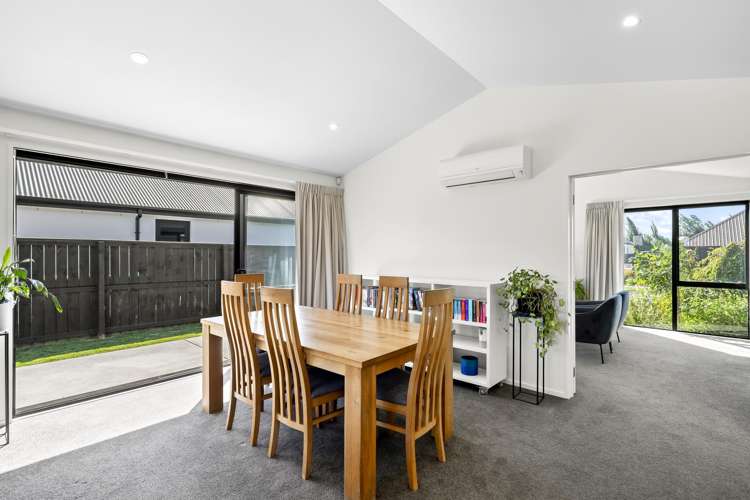 17 Vitalia Crescent Lincoln_6