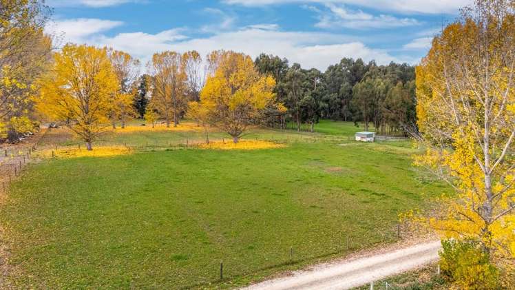 208 Fisher Lane Alexandra_32