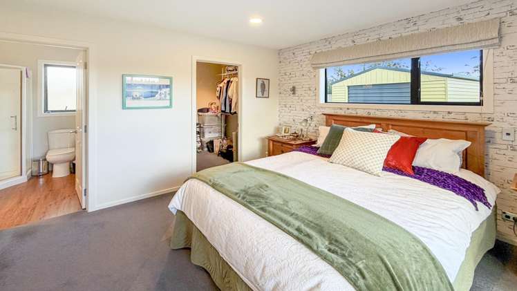 17 Larch Crescent Alexandra_9