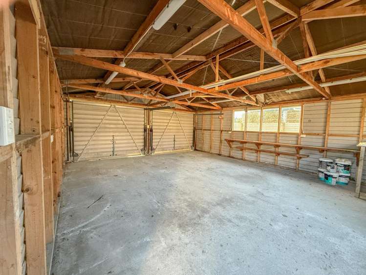 222 Stafford Street Hokitika_13