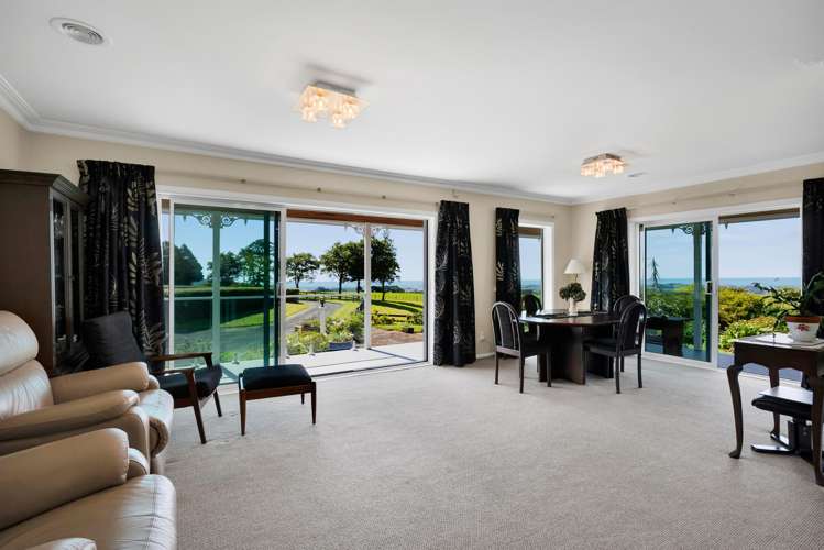 911 Plymouth Road Koru_8