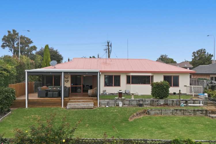 77 Poike Road Hairini_1