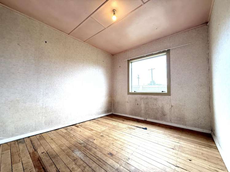 112 Browne Street Waitara_12