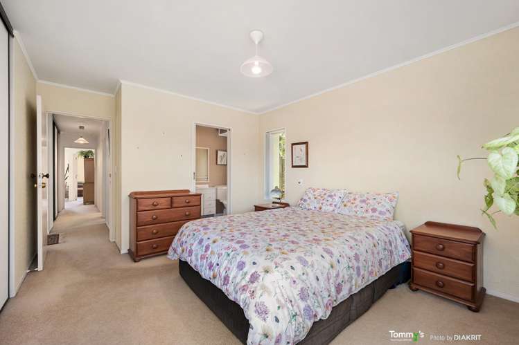 6 Lingard Grove Brooklyn_10