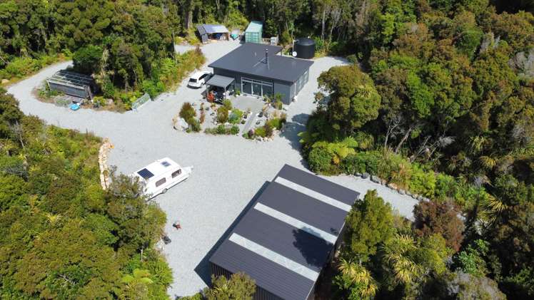 42 Puketiro Drive_0