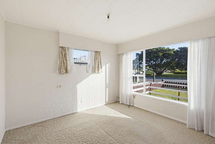 5 Marine Parade Paraparaumu Beach_20