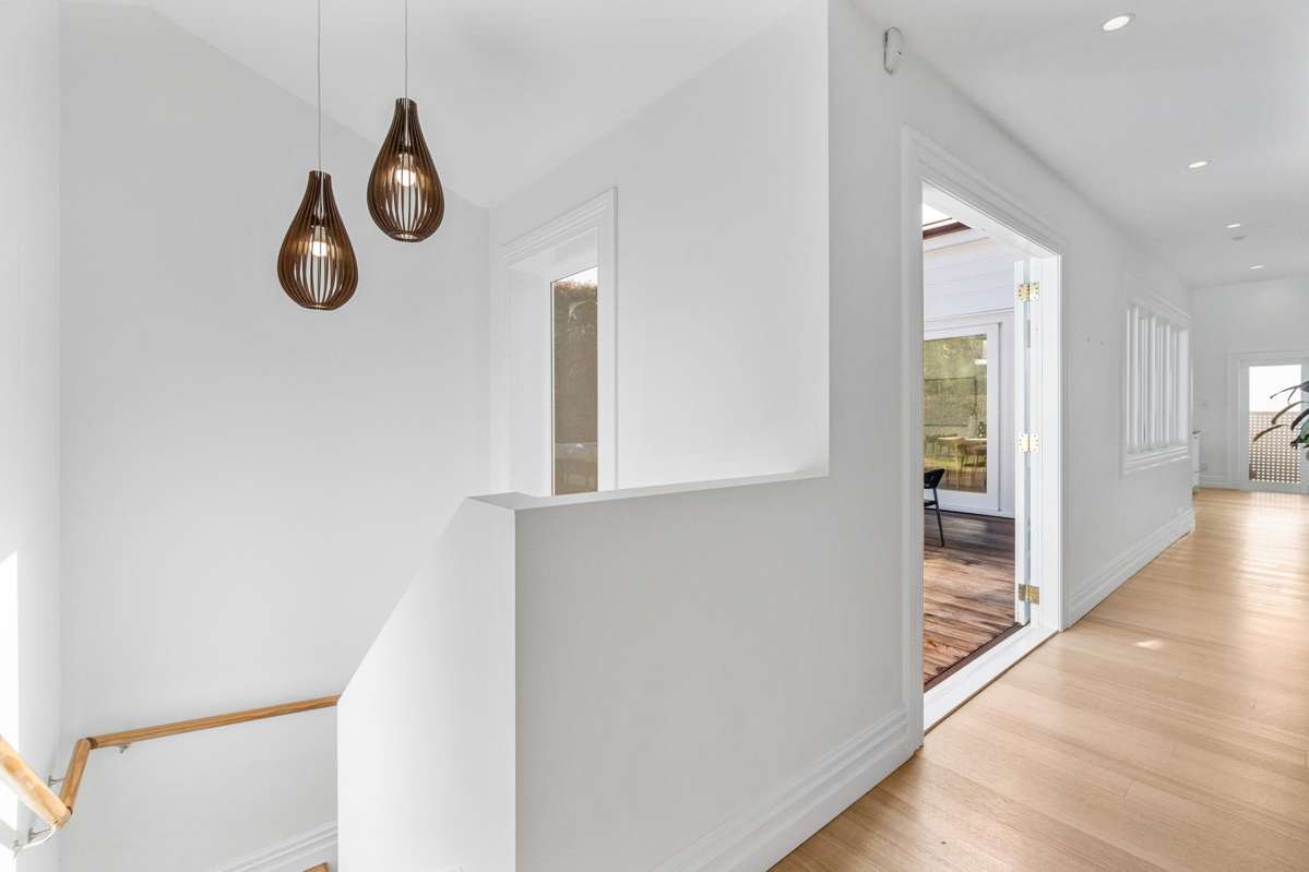 20 Normans Hill Road_5