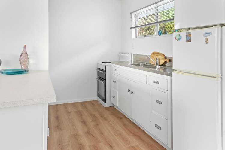 728 Gore Bay Road Gore Bay_9