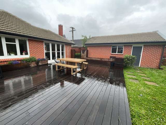 5 Huia Grove Elderslea_1