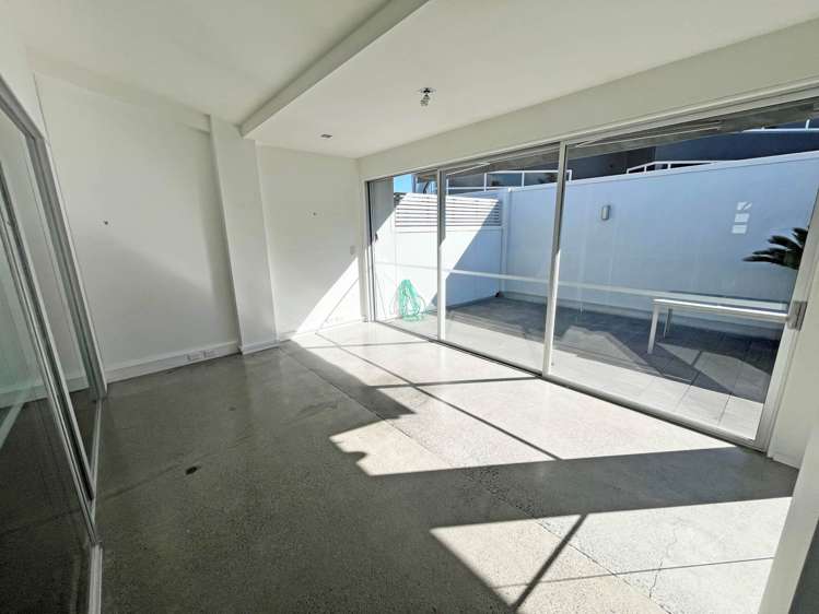 Unit 2/22a Kalmia Street Ellerslie_4