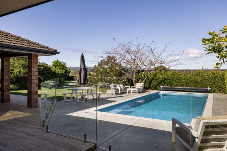 32 Bellbird Rise Pyes Pa_16