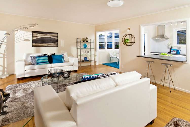 2/7 Vera Road Te Atatu South_10