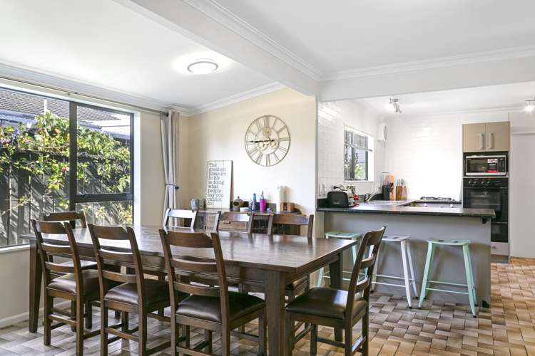 122 Arthur Crescent Hilltop_6