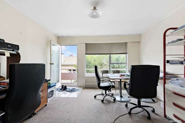 2/271 Balmoral Road Sandringham_1