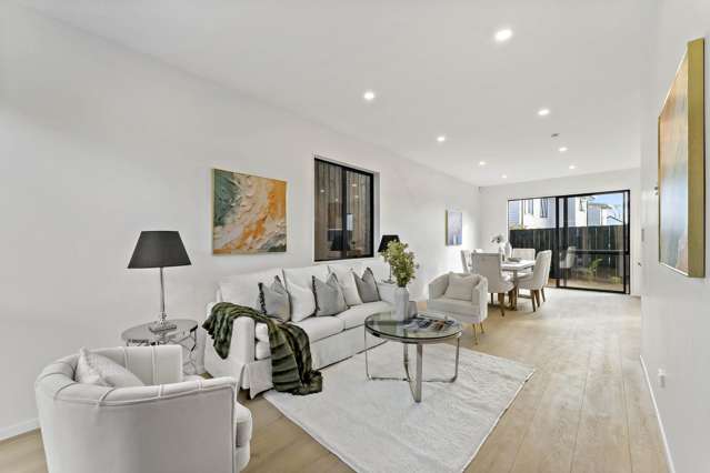 2/122 Leybourne Circle Glen Innes_4