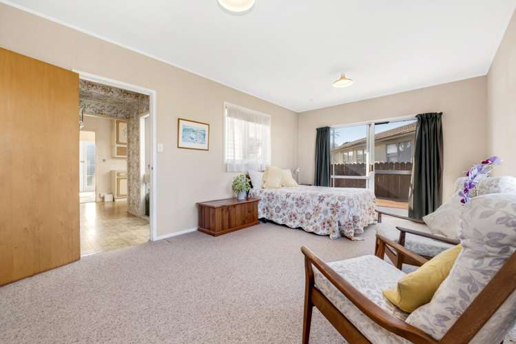 10 Studfall Street Pakuranga Heights_11