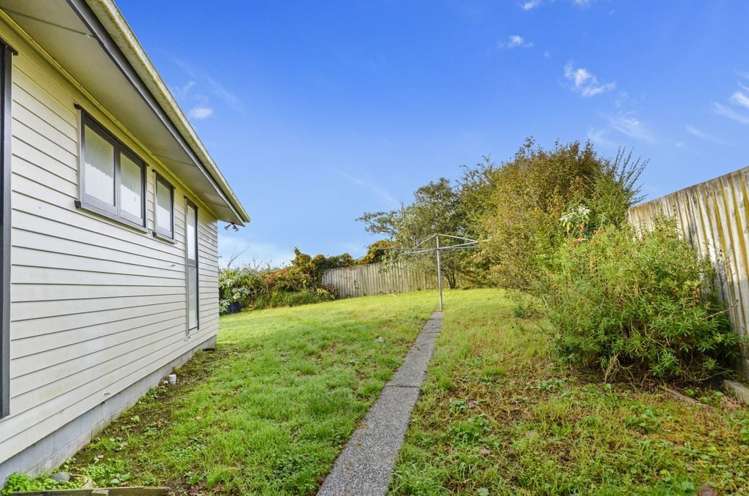 46 Taurus Crescent Beach Haven_17