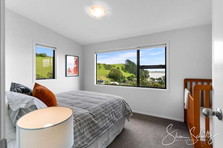 24 Oxford Street Whakapirau_19