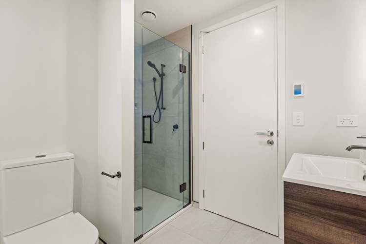 1/123 Kennedys Bush Road Halswell_11