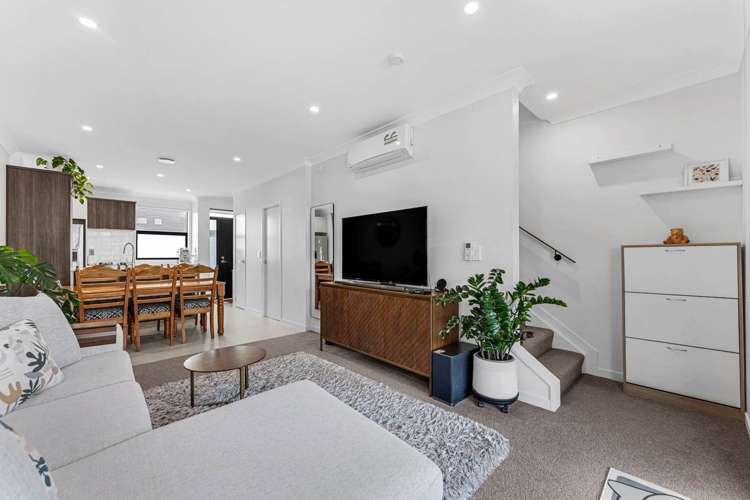 16 Whimbrel Road Flat Bush_9