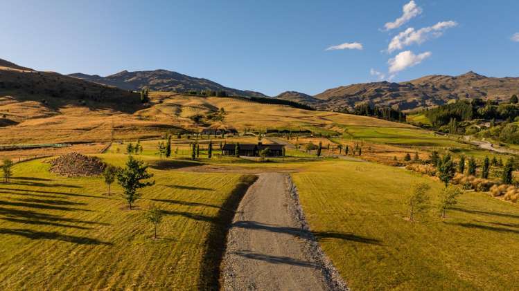 3 Station Rise Dalefield/Wakatipu Basin_7