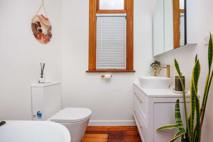 25 Argyle Avenue Takaro_11