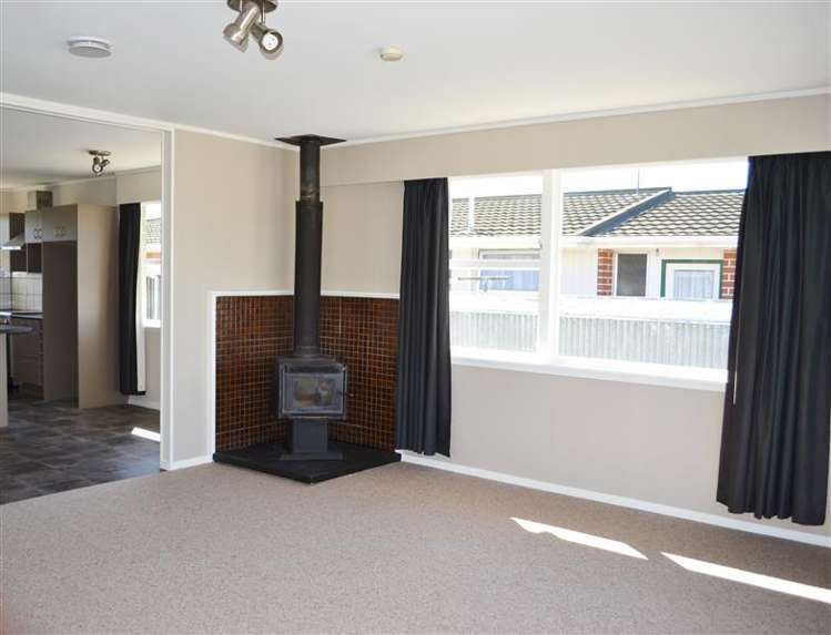 13 Hale Street Blenheim Central_3