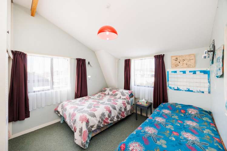 2A Bristol Crescent Roslyn_8
