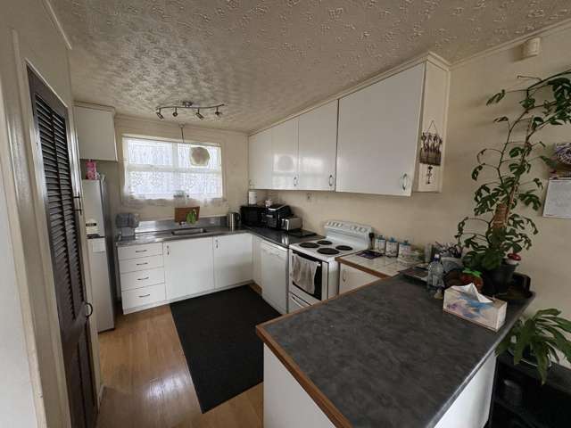 73 Fourth Avenue 11600_2