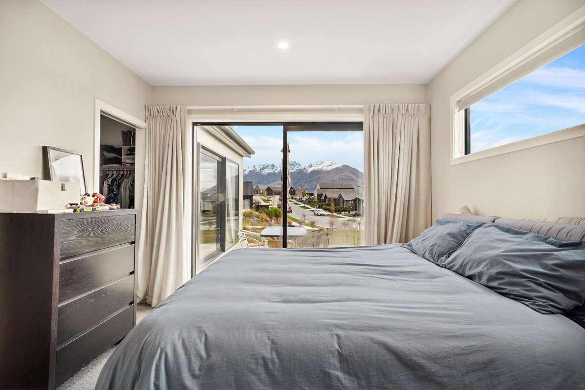 9 Spur Ridge Rise, Hanley's Farm_3