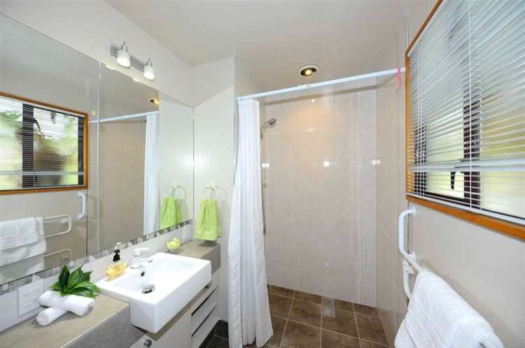 8 Braco Place Burnside_8