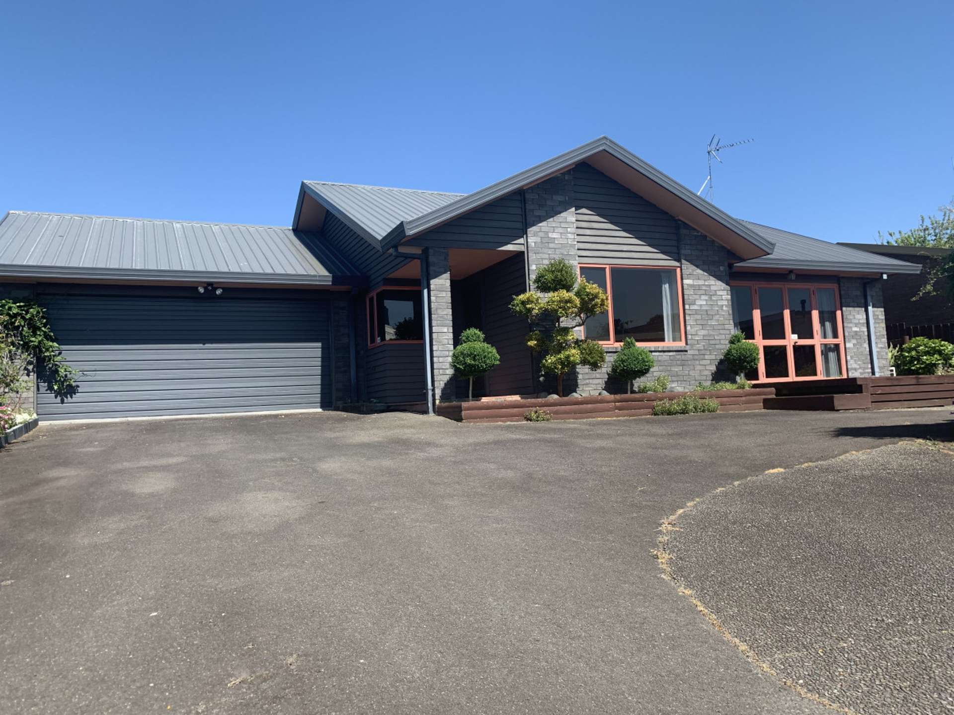 1/990 Bank Street Te Awamutu_0