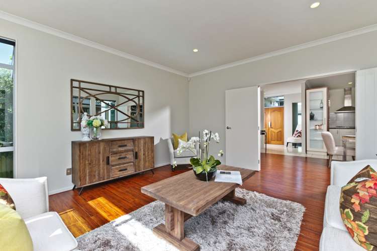 64 Medallion Drive Oteha_4