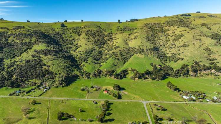 1234 Okains Bay Road Okains Bay_13