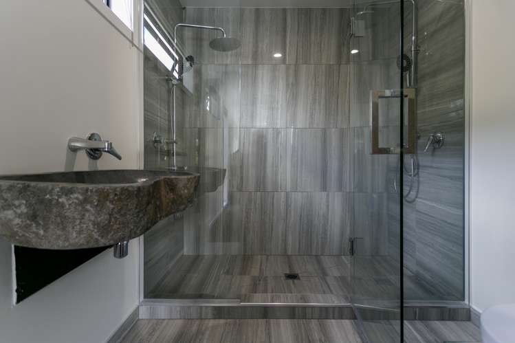 19 Parawera Drive Acacia Bay_7