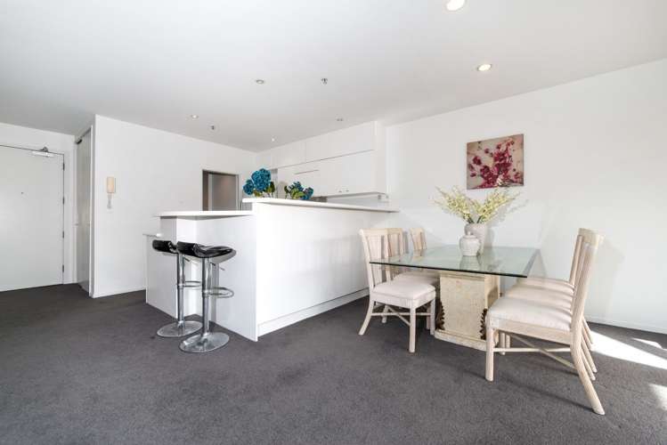 8c/205 Hobson Street Auckland Central_7