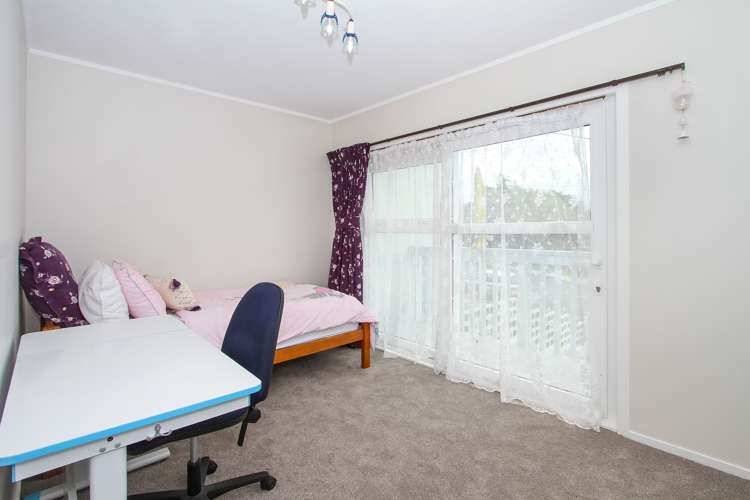 2/118 Ocean View Road Northcote_15