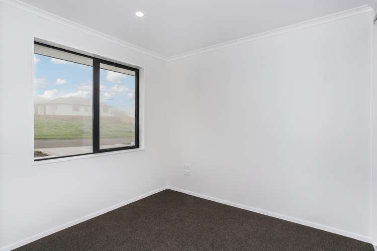 39 Leathem Crescent Pokeno_15