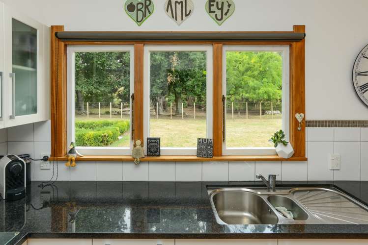 1633 Ngahape Road Central Hawkes Bay Country_6