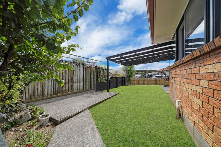 2 Pantera Way Hill Park_19