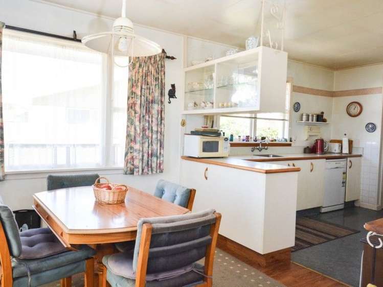 13 Holdaway Street Riversdale_3