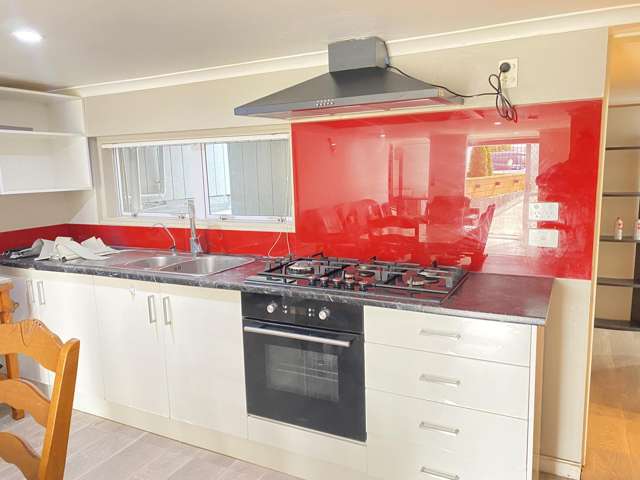 24 Dennis Avenue Hillpark_1