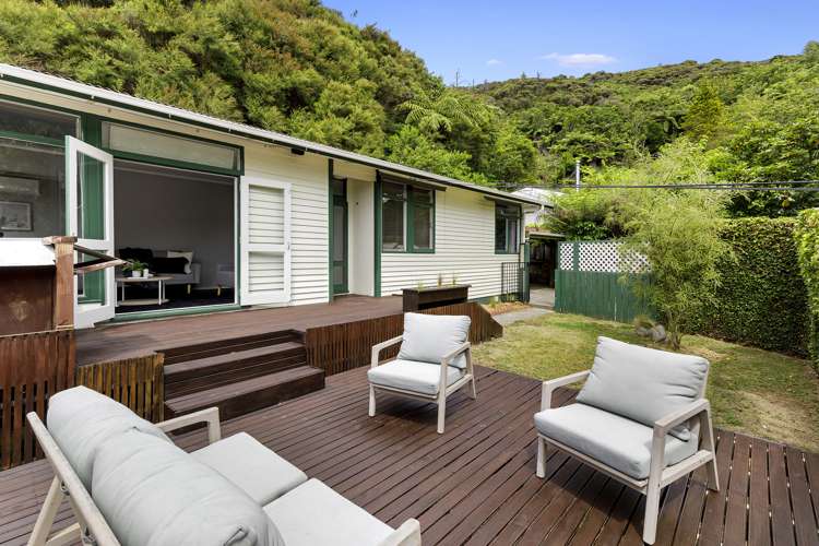 10 Kereru Grove Stokes Valley_2