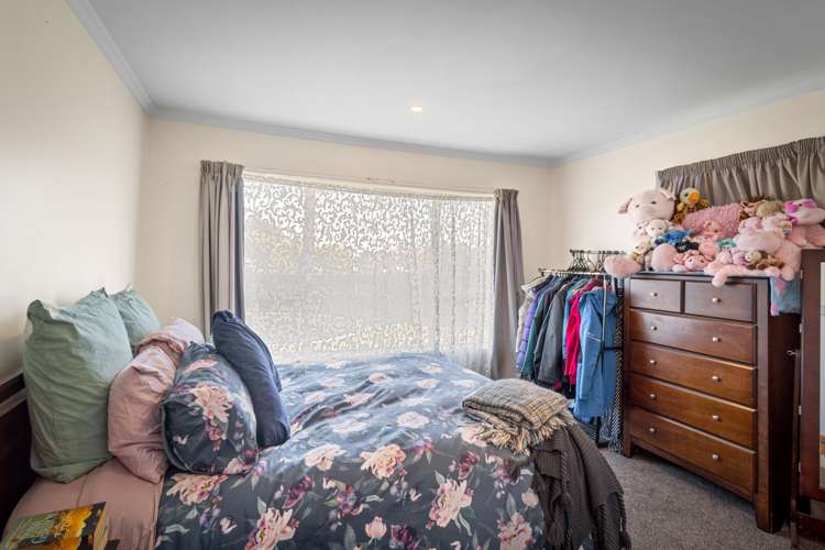 58 Wycola Avenue Hei Hei_5