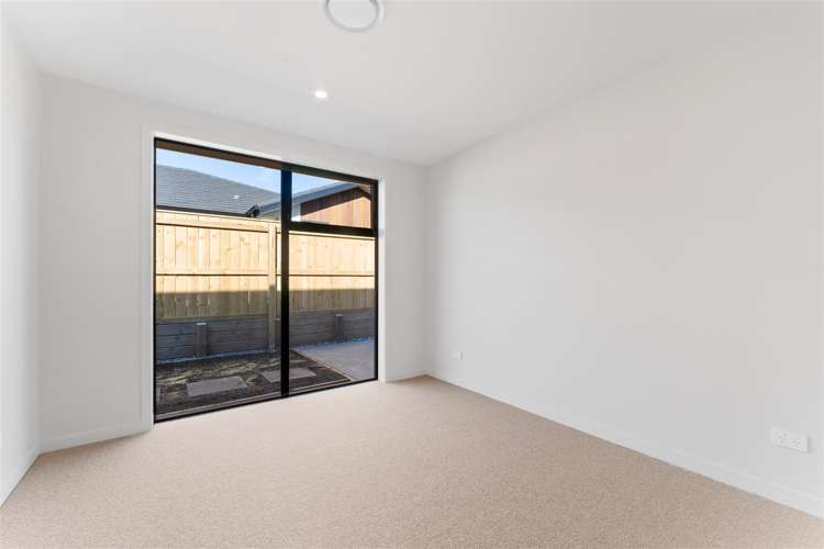 34 Greenway Crescent Richmond_22