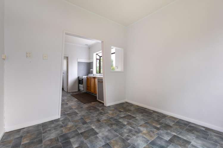 10 Rangiora Avenue Roslyn_10